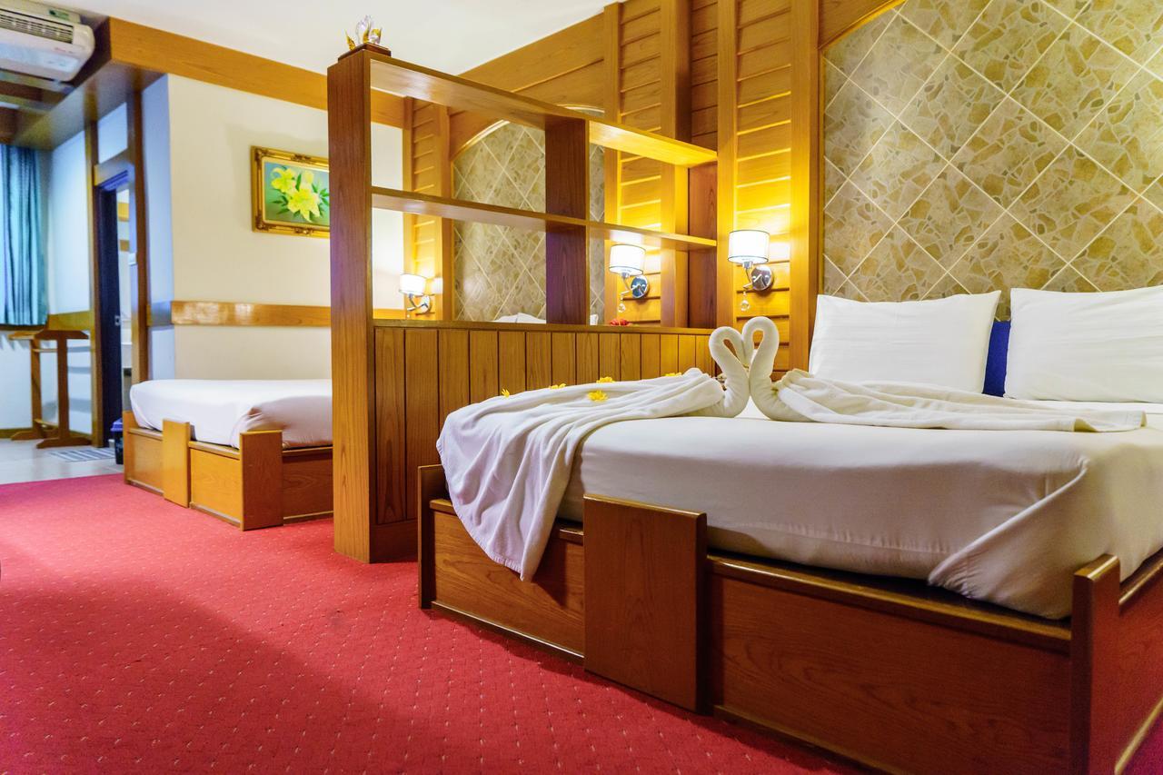 Siri Hotel Nakhon Ratchasima Bagian luar foto