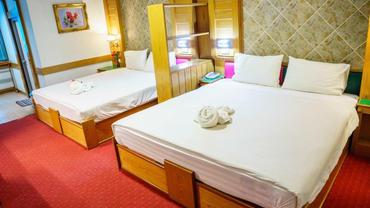 Siri Hotel Nakhon Ratchasima Bagian luar foto