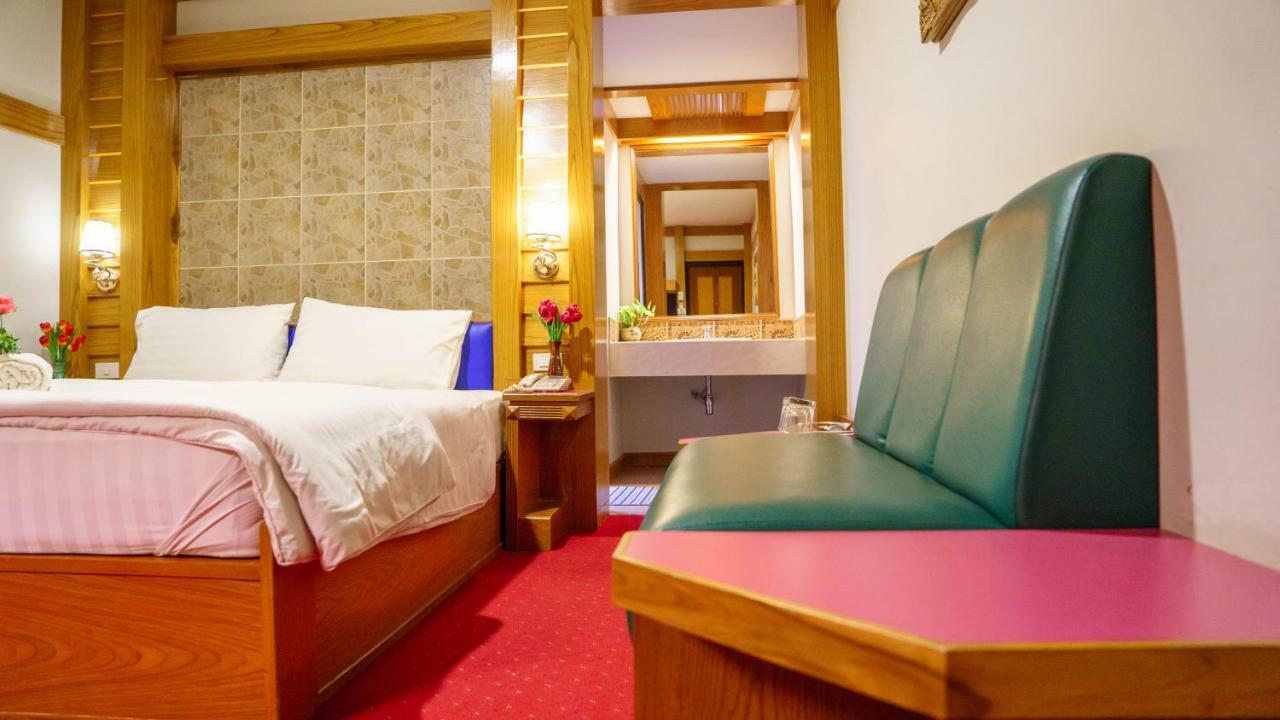 Siri Hotel Nakhon Ratchasima Bagian luar foto